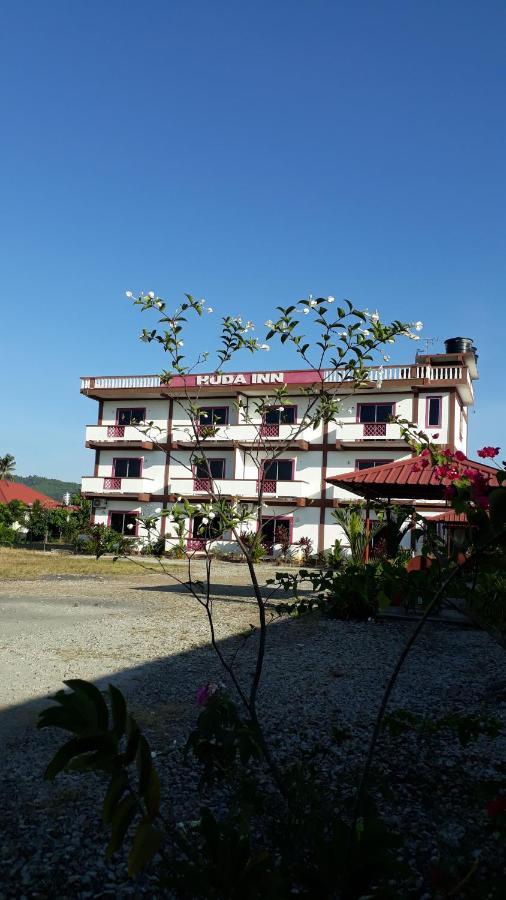 Huda Inn Pantai Cenang  Exterior foto